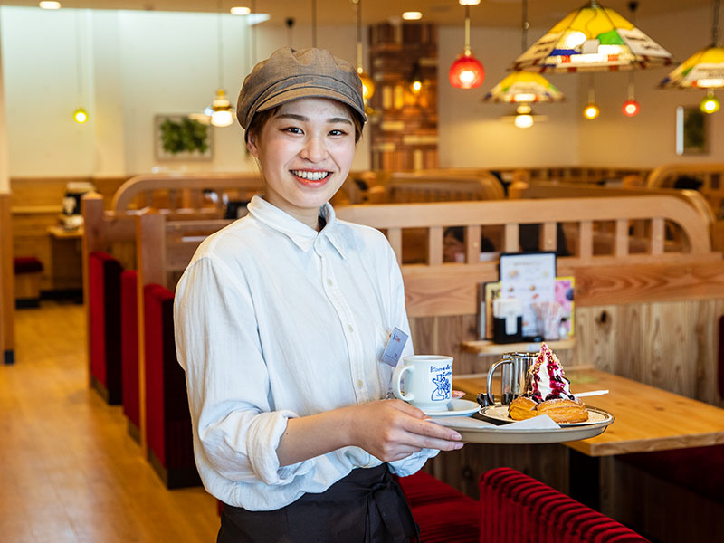 コメダ珈琲店淡路志筑店 田中礼実